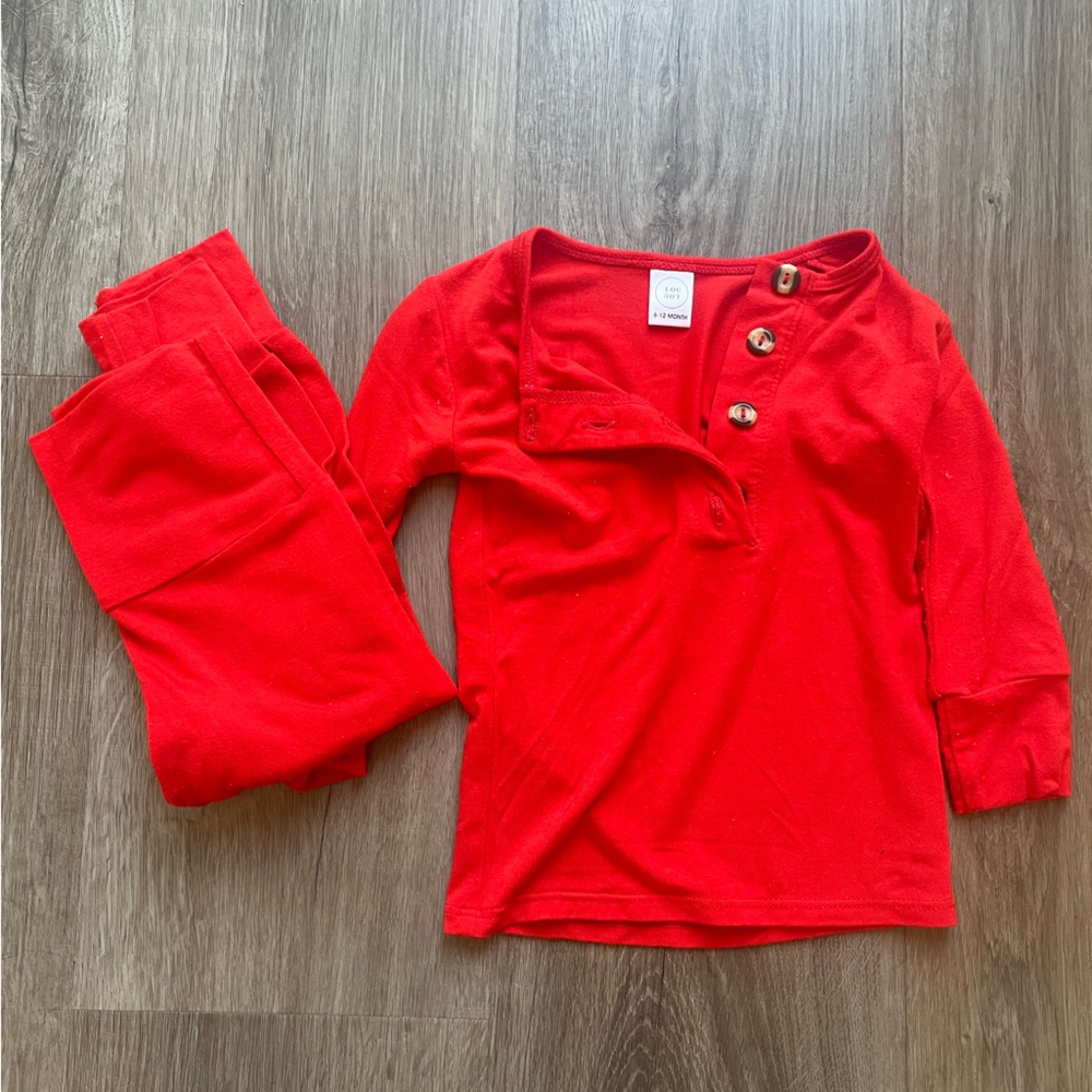Like New Lou Lou Set